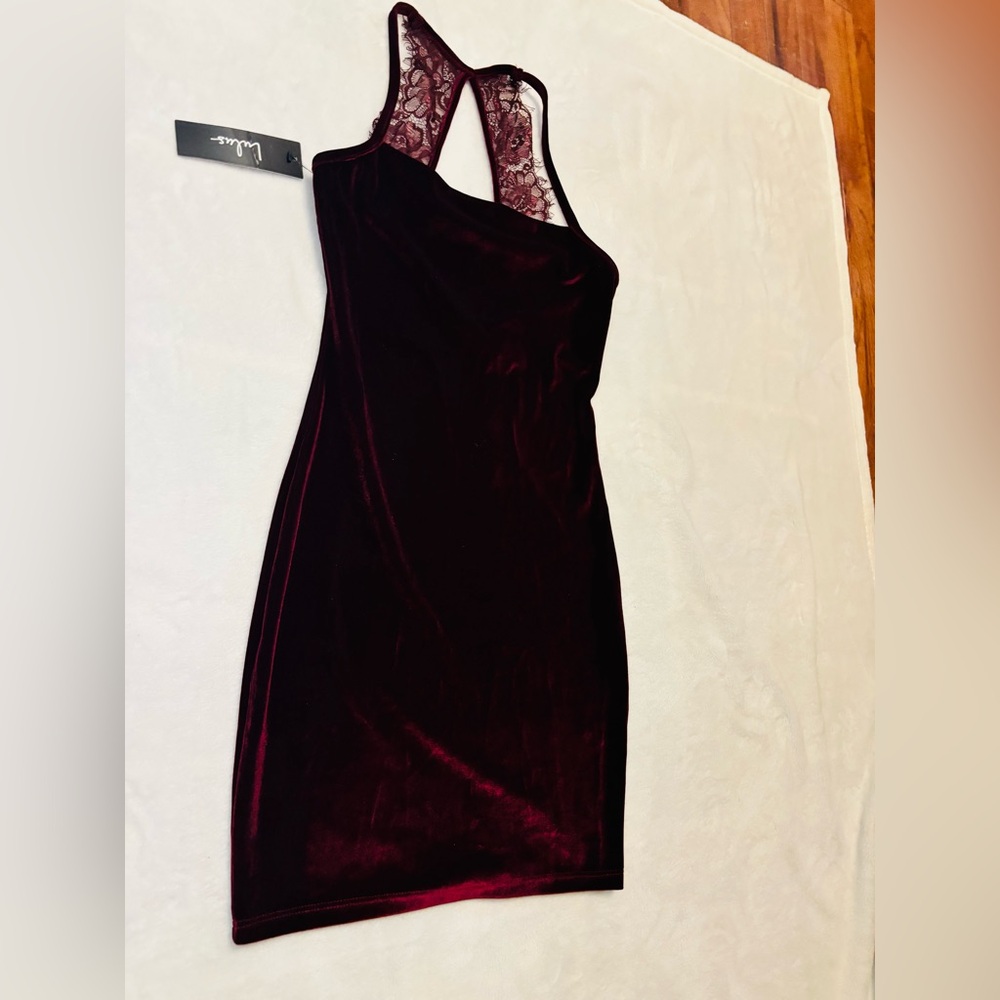 Lulus Velvet Backless Burgundy Dress NWT Size Small - Picture 9 of 10
